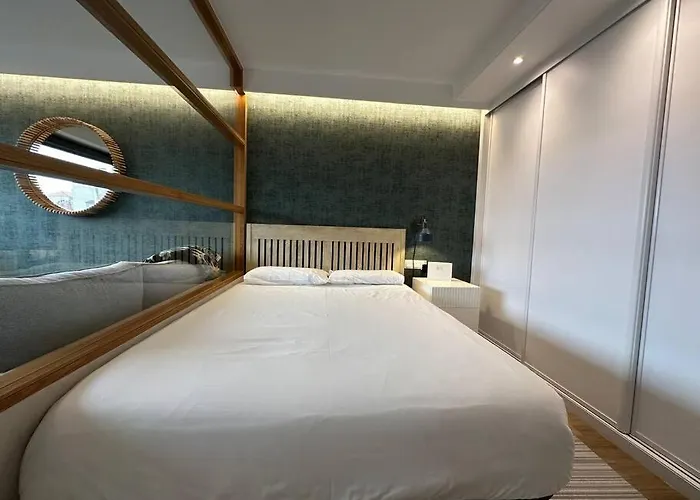 P Sanz 1, 303 By Ybh Vigo